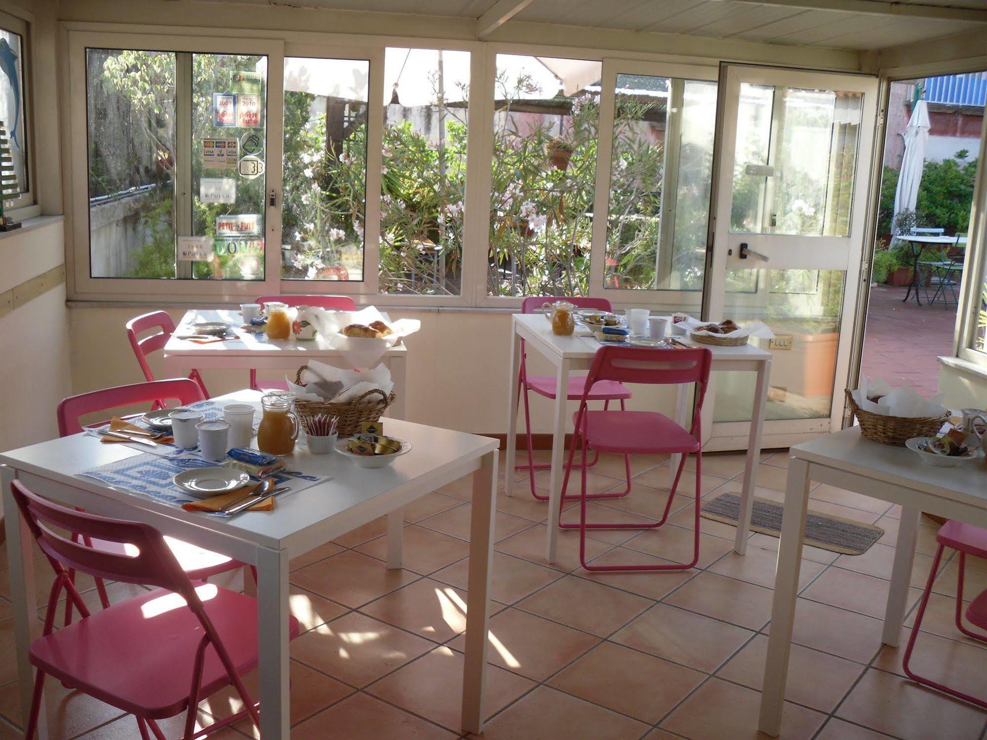 Bed And Breakfast I Vicoletti Di Napoli Εξωτερικό φωτογραφία